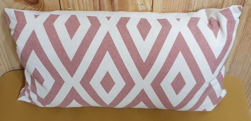 Coussin rose et beige
