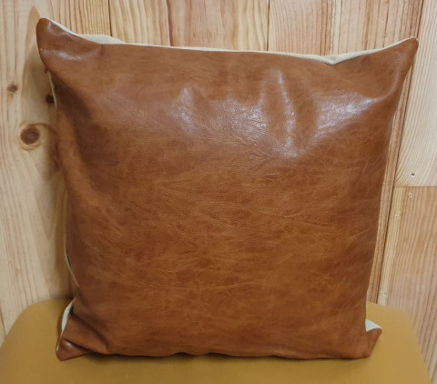 Coussin cuir marron